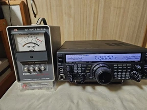 Ricetrasmettitore radioamatore YAESU FT-847 HF 430MHz funzionante confermato - Foto 1 di 6