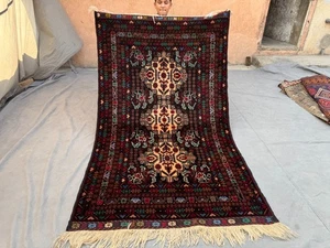 4'3" x 6'11" Vintage Afghan Hand-Knotted Soft Tribal Wool Rug – Top Quality Rug - Picture 1 of 13