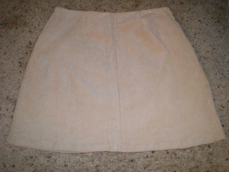 FALDA DE PANA 6 Cortos BEIGE Caqui TOMMY HILFIGER TOMMY TOMMY TOMMY TOMMY. Foto 1 de 1