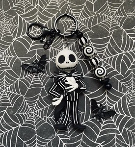 Skelett der Albträume Halloween Schrecken Schlüsselanhänger Taschenclip - Bild 1 von 4