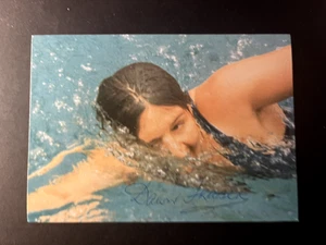 DAWN FRASER - AUSTRALIAN OLYMPIC SWIMMER - EXCELLENT SIGNED PHOTO - Picture 1 of 1