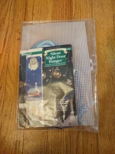 The Needlecraft Shop - Silent Night -Door Hanger Kit Canvas Plastic - Picture 1 of 2