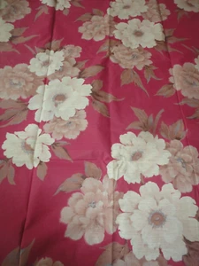 Vintage Stoff Vorhang halbtransparent rot Blumenmuster Flächendruck 113" Breite x 65" Länge - Bild 1 von 2
