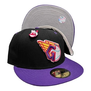 New Era Cleveland Indians 59FIFTY Fitted Hat Cap Black W/ Chief Wahoo Pin 7 1/8 - Picture 1 of 8