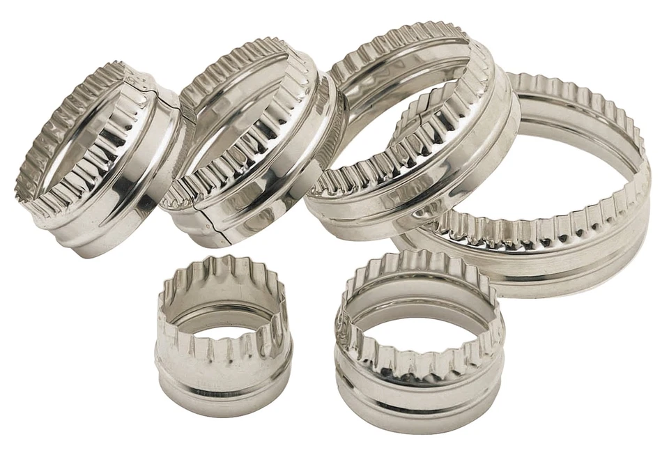 Kitchen Craft Set 6 stampi per tagliare l'impasto o i biscotti, a doppio fi 0M1R - Immagine 1 di 4