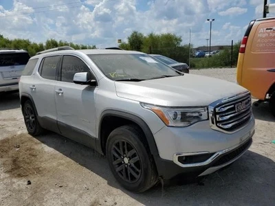 Conjunto de luces antiniebla izquierda GMC Acadia 2018 conductor fabricante de equipos originales usadas 74000 millas 116-10428L Foto 1 de 4