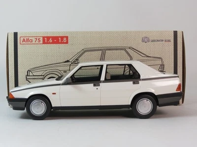 Laudoracing Alfa Romeo 75 1.6 - 1.8 bianco 1985 1/18 LM187B - Immagine 1 di 4