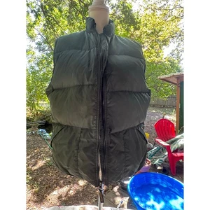 Women's Large Woolrich Forrest Green Puffy Sleeveless Vest Vintage - Picture 1 of 8