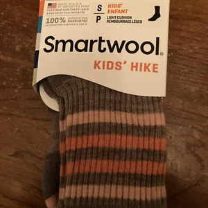 Smartwool Kid's Hike Socks, Size Small, 9-11.5 Shoe, Striped Fossil, NEW! - Picture 1 of 3