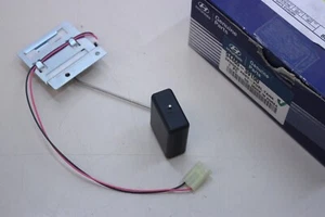 ORIGINAL HYUNDAI Grandeur XG Xg300 Xg350 Kraftstoffpumpe 9446039100 OVP - Bild 1 von 1