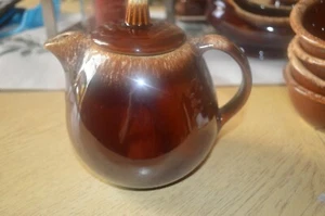 HULL BROWN DRIP OVEN PROOF USA TEA POT WITH LID 6 1/2" - Picture 1 of 9