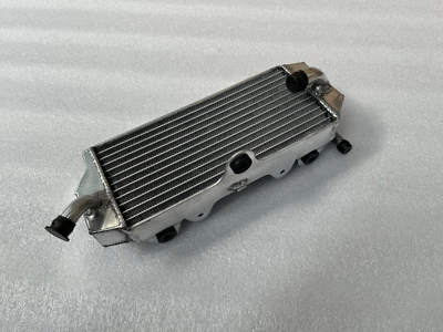 Radiador de aluminio izquierdo Fit Yamaha YZ450F YZ 450 F 2003-2005/WR450F 2003-2006 Foto 1 de 2