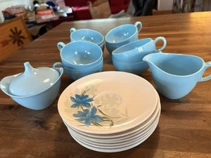 MCM OG Melamin Set Aqua Blau Milchkännchen, Zucker, Tassen Blumen Untertassen - Bild 1 von 15