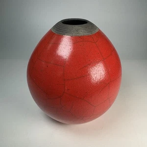 Magnífico jarrón grande de cerámica Raku Studio - Neil Richardson - esmalte rojo agrietado  - Imagen 1 de 10