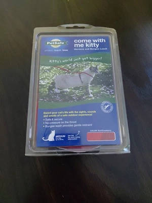 PetSafe COME WITH ME KITTY Cat Harness and Bungee Leash Red Medium - Image 1 of 4