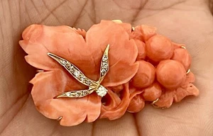 14KT Yellow Gold Coral And Diamond Pendant/Brooch S194) - Picture 1 of 6