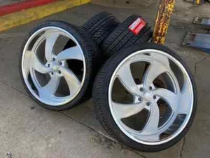 4 22" US MAGS DESPERADO U134 22X8.5 + 22X10.5 5X127 (5X5) CHEVY GMC C10 5 LUG - Picture 1 of 6