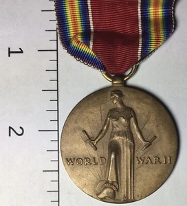 WWII U. S. Brass Freedom Speech Religion Medal Coin & Ribbon 1941-45 Pin - Picture 1 of 5