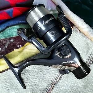 Shakespeare Durango Spinning Reel Gray - 2235RD - 5.2;1 - 1 Bearing NEW - Picture 1 of 5