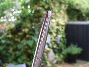 RARE Vintage Parker 45 Stainless Steel & Black Medium 14k Gold Nib Fountain Pen! - Picture 1 of 20