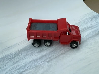 Camión de volteo vintage Mini-Lindy Chevrolet Lindbergh modelo a escala 1:64 difícil de encontrar Foto 1 de 4