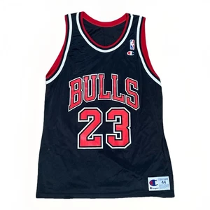 VTG Rare Champion Michael Jordan Chicago Bulls Alternate #23 Jersey Sz 44 - Picture 1 of 9