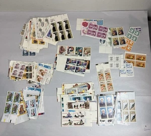 85 $ Nennwert unbenutzte US-Briefmarken 60er bis 80er Jahre Sammlerstück oder verwendbar - Bild 1 von 9