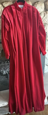 Bata para mujer Gilligan O'Malley roja larga de terciopelo con cremallera PEQUEÑA, puede caber grande Foto 1 de 4