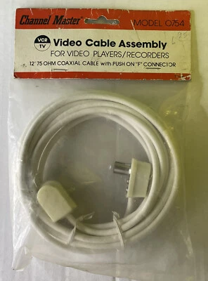 Channel Master 12ft 75 Ohm Coaxial Cable with Push on F Connector on both ends - Image 1 of 4