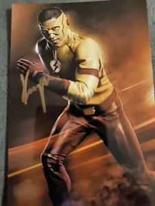 Original Autogramm Keiynan Lonsdale - Bild 1 von 1