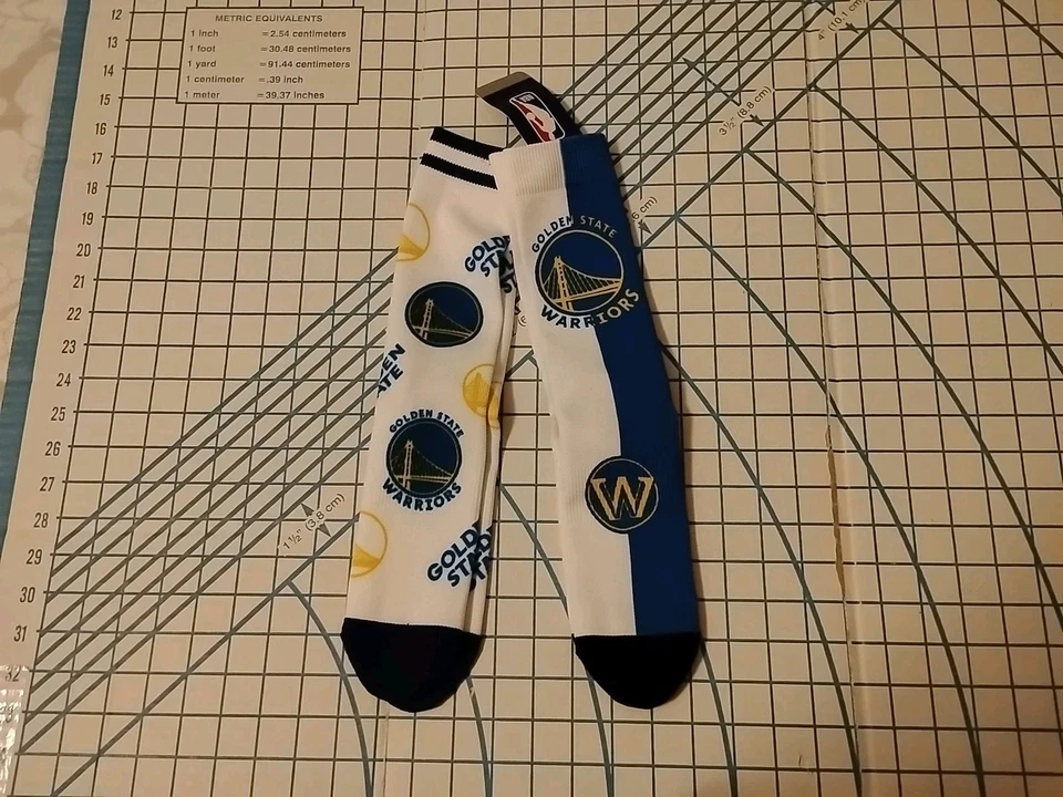 2 PAIR GOLDEN STATE WARRIORS NBA CREW SOCKS SIZE 9-13 - NWT - Image 1 of 1