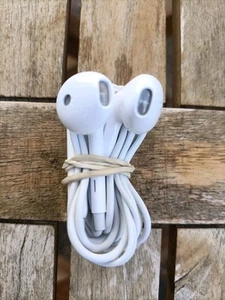 Genuine OPPO MH135 3.5mm Headphones Earphones For OPPO A15 / A53 / A72 / A9 2020 - Picture 1 of 1
