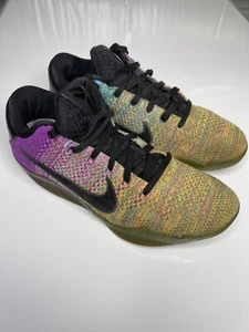 Nike Kobe 11 XI Elite Low Flyknit multicolore NikeID nero Mamba taglia 7 - Foto 1 di 9
