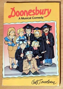 Doonesbury : A Musical Comedy - Garry Trudeau (1984) HC DJ Book Club Edition - Imagen 1 de 10