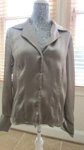 🌹JONES WEAR size 12 Soft silky looking 🎉Long Sleeve Career work dress Blouse - Picture 1 of 9