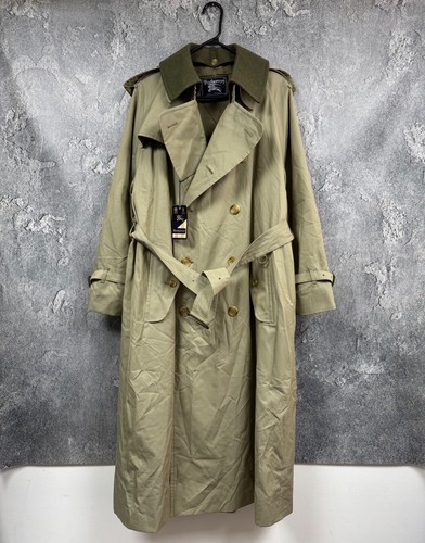 Rarissimo trench Burberrys nuovo con fodera rimovibile taglia US 42 EU 52