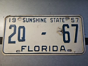 1957 Florida License Plate Duval Co. Antique Vehicle (Lot 1588) - Picture 1 of 8