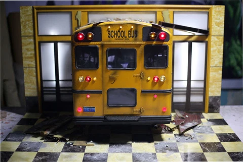 1/6 Scale Scene Batman Dark Knight School Bus Scene ~ Pullip Blythe Momoko Monst Cover