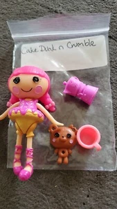 Mini Lalaloopsy 3" Cake Dunk n Crumble Donuts Kaffeetasse, Kaffeekanne & Haustier Bär - Bild 1 von 4