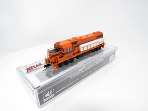 Atlas N 40004815 South Shore Freight EMD GP38-2 Phase II Diesel Locomotive - Picture 1 of 8