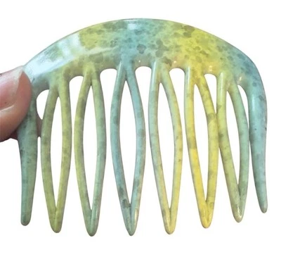 1970’s French Hair Comb in Marbled Green & Yellow, Made in Paris, Unworn - Image 1 of 4