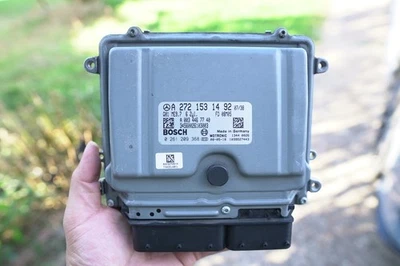08-12 Mercedes C300 ECM ECU Engine Control Module Computer OEM - Image 1 of 4