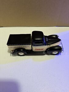 Snap-On 1940 Ford Pickup Truck Locking Coin Bank Diecast 1/25