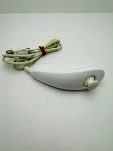 Mando original Nintendo Wii Nunchuk blanco - F102 - Imagen 1 de 5