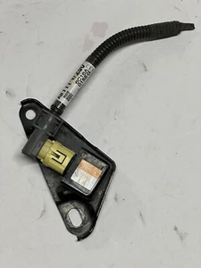 04 05 06 07 08 09 TOYOTA PRIUS IMPACT SENSOR LEFT SIDE 89174-47040 OEM - Picture 1 of 5