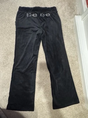 Pantalones deportivos de terciopelo Bebe Y2K Swarowsky cristal logo negro corte bota pierna ancha talla L Foto 1 de 4
