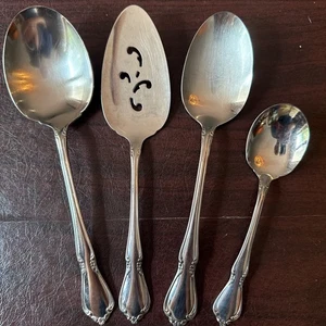 VTG Oneida CHATEAU - Stainless Flatware 4 pc Serving/Hostess Set - Picture 1 of 8