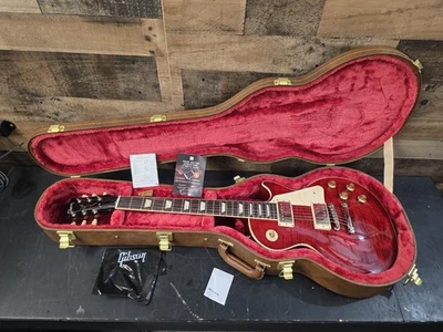 2024 Gibson Les Paul Standard 50’s W/Ohsc 8.5 Lbs Great Color  - Image 1 of 4
