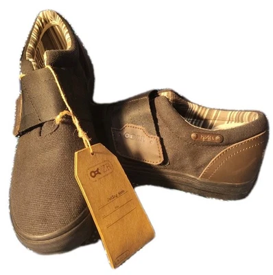 NUEVO CON ETIQUETAS DZR Para mujeres EE. UU. 9 1/2 UE 40 Marrón Lona/Cuero y Nailon Zapatos de Ciclismo Foto 1 de 4