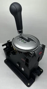 MITSUBISHI ENVAVOR 2004-2011 PALANCA DE CAMBIOS MONTAJE PALANCA DE CAMBIOS DE PISO OEM - Imagen 1 de 15